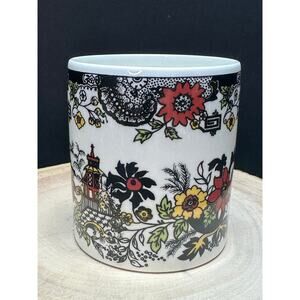 Royal Kendal Staffordshire Fine Bone China
 Cup Floral‎ Pagoda Pattern England